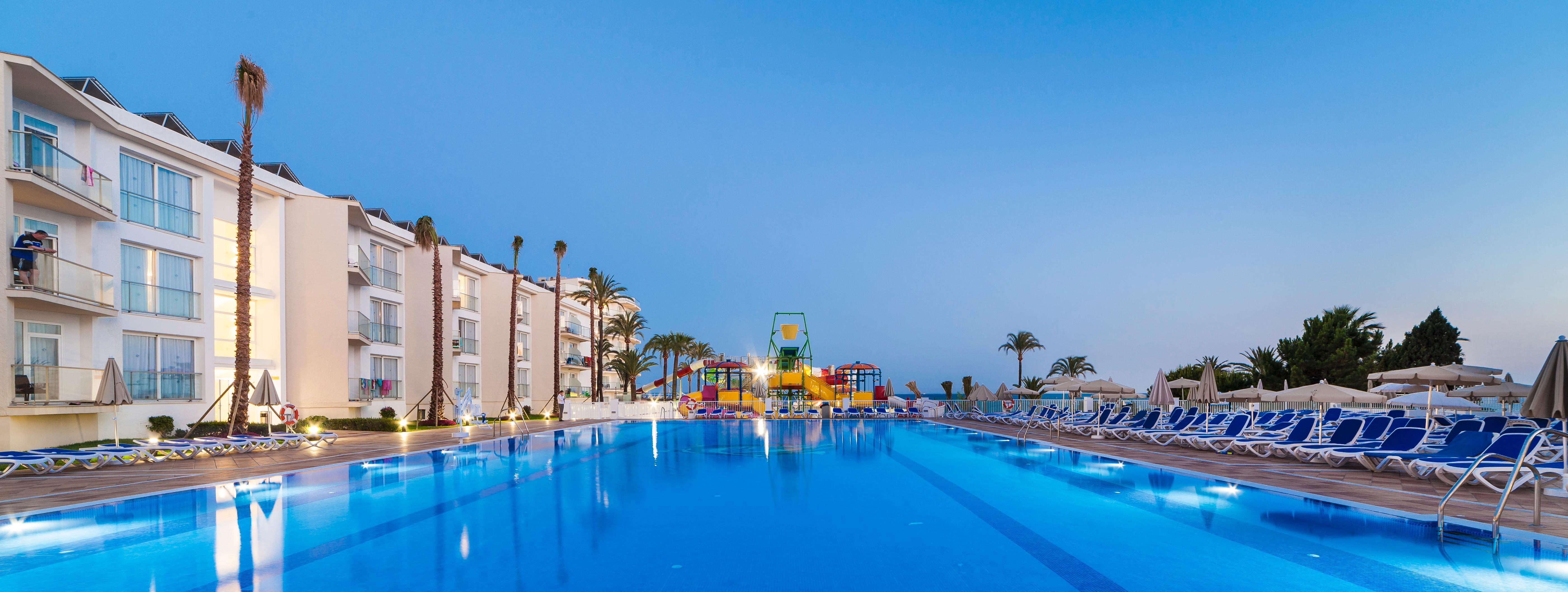 Globales Playa Естепона Екстер'єр фото